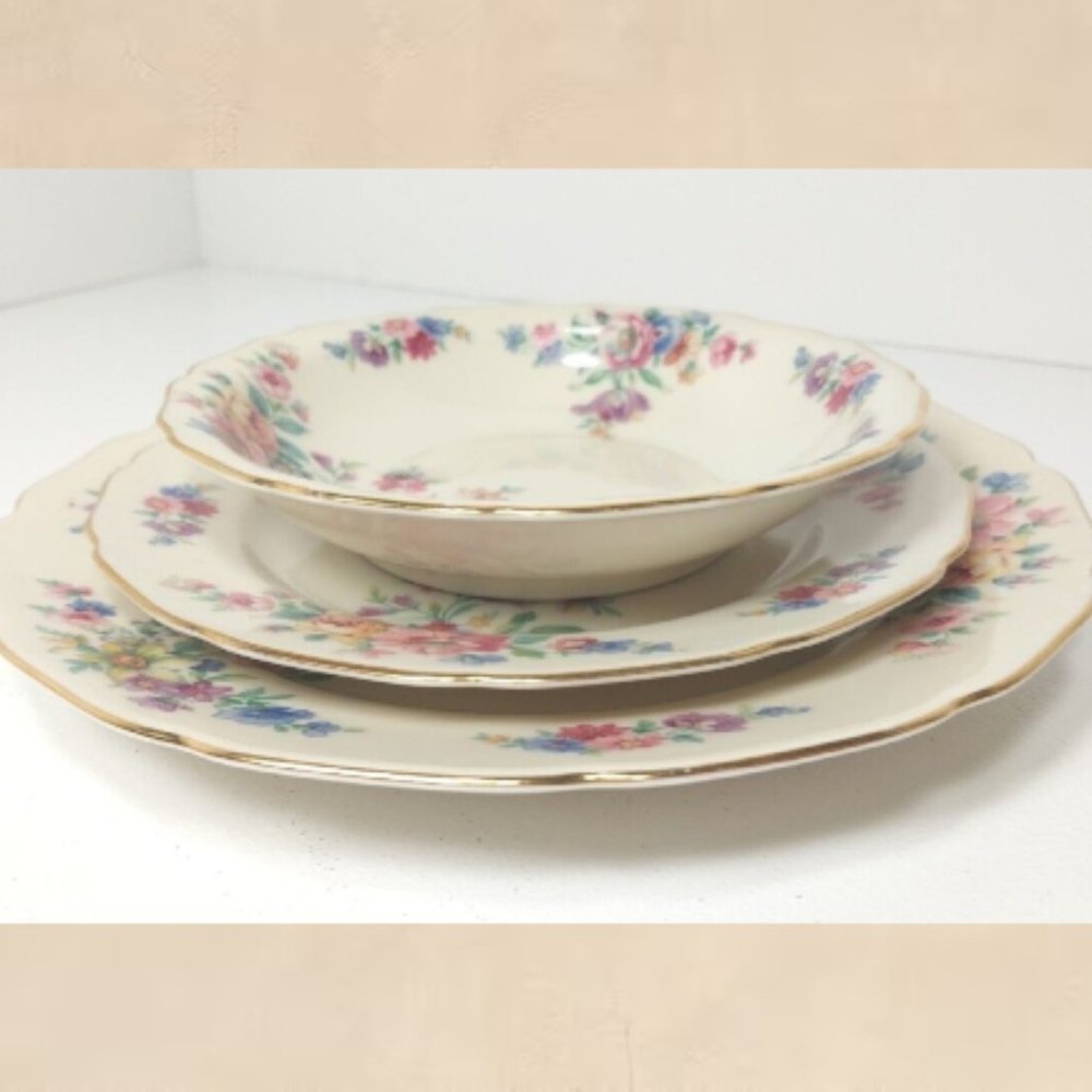 Wentworth VTG Thomas Ivory 3 Dish Set Floral Garden Gold Trim Fine China Display